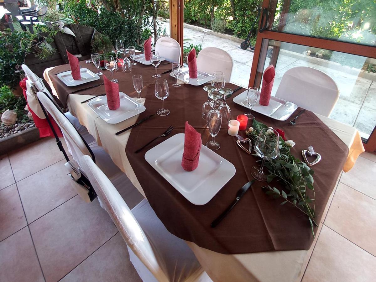 Privatunterkunft Pansion Stones Murter